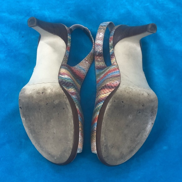 Moda Spana Multi Color Stripe Embossed Leather Heels sz 9 - Picture 5 of 9